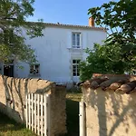 La Parenthese A La - Swimming Pool - Family * Saint-Benoist-sur-Mer