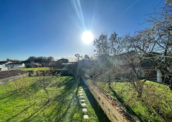 בית נופש La Parenthese A La - Swimming Pool - Family *