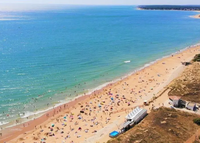 La Parenthese A La - Swimming Pool - Family בית נופש